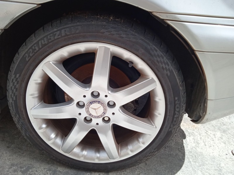 mercedes-benz clase c coupé (cl203) del año 2001