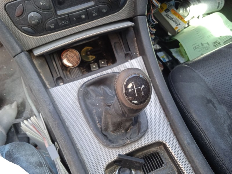 mercedes-benz clase c coupé (cl203) del año 2001