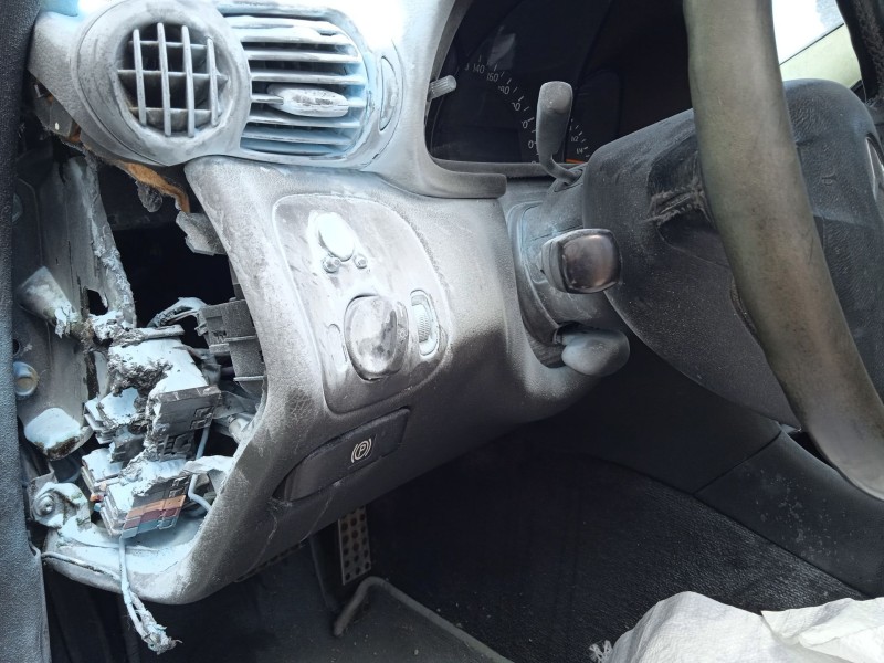 mercedes-benz clase c coupé (cl203) del año 2001