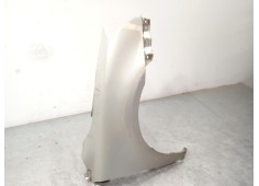 Recambio de aleta delantera derecha para toyota avensis (_t25_) 2.0 d-4d (adt250_) referencia OEM IAM 5381105040   2