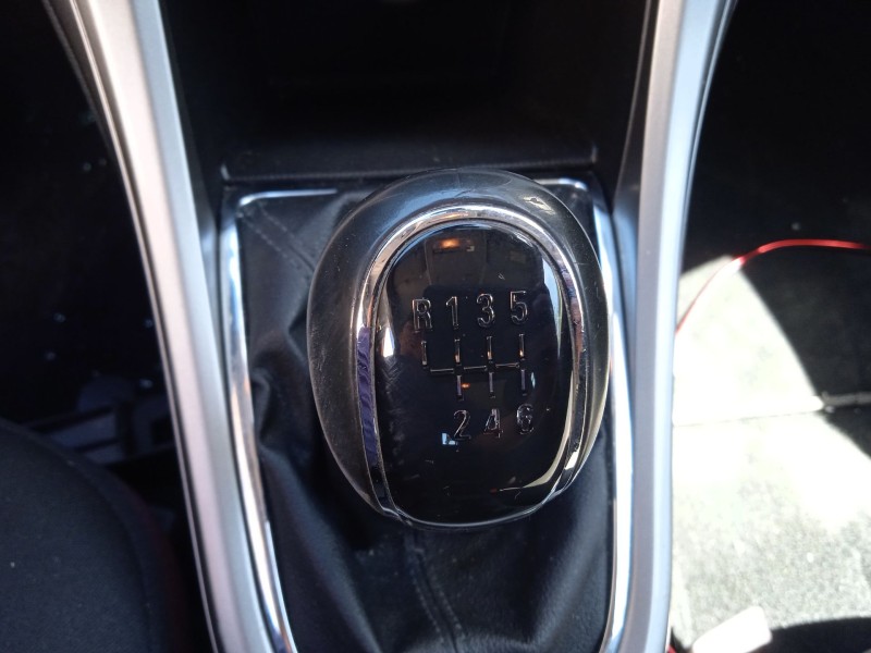 opel astra h gtc (a04) del año 2010