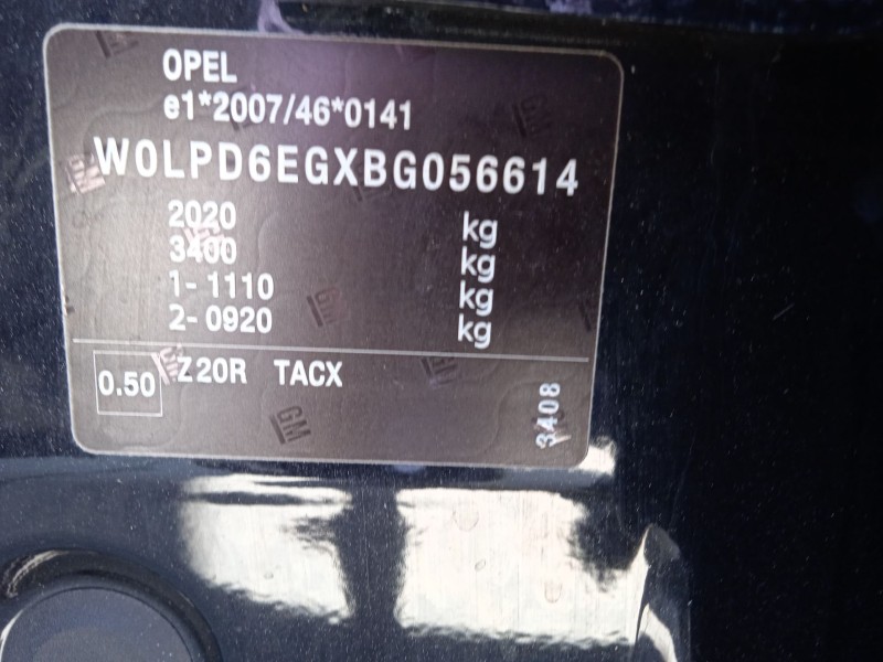 opel astra h gtc (a04) del año 2010