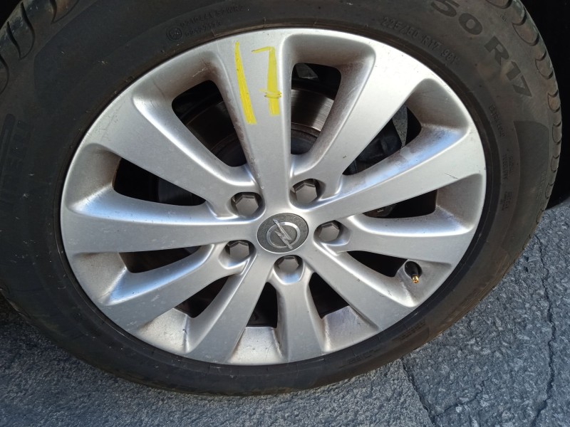 opel astra h gtc (a04) del año 2010