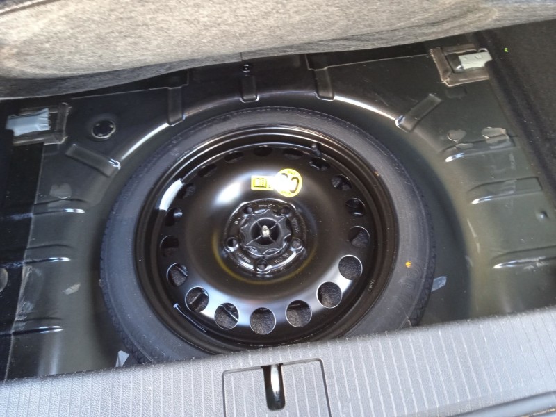 opel astra h gtc (a04) del año 2010