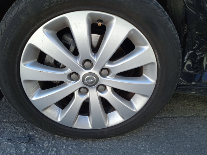 opel astra h gtc (a04) del año 2010