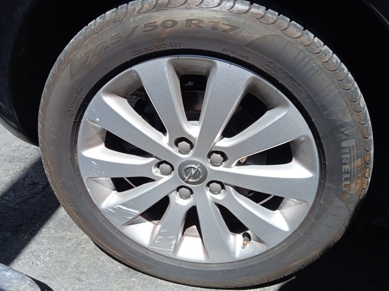 opel astra h gtc (a04) del año 2010