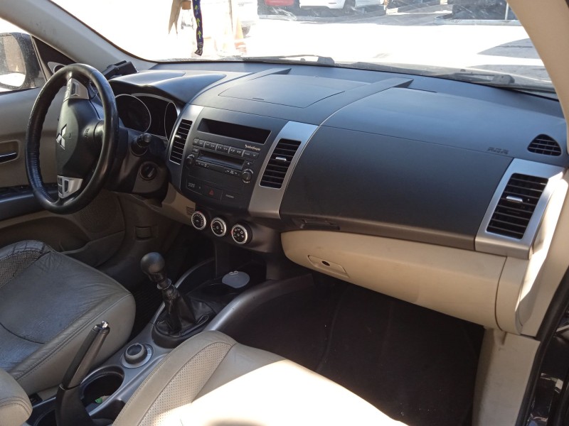 mitsubishi outlander ii (cw_w) del año 2007