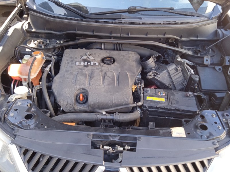 mitsubishi outlander ii (cw_w) del año 2007