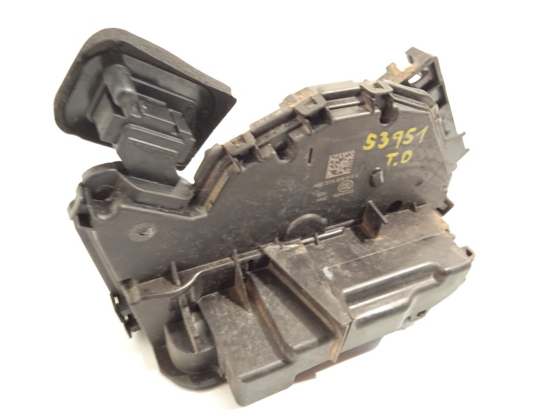 Recambio de cerradura puerta trasera derecha para seat arona (kj7, kjp) 1.6 tdi referencia OEM IAM 5TA839016E  