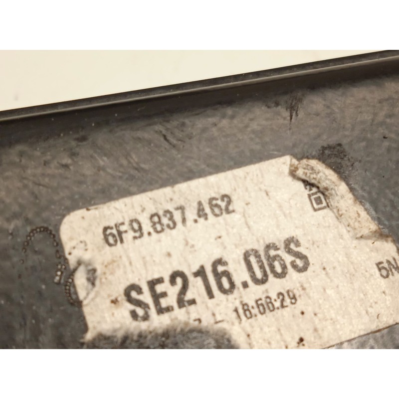 Recambio de elevalunas delantero derecho para seat arona (kj7, kjp) 1.6 tdi referencia OEM IAM 6F9837462 2Q1959882D 