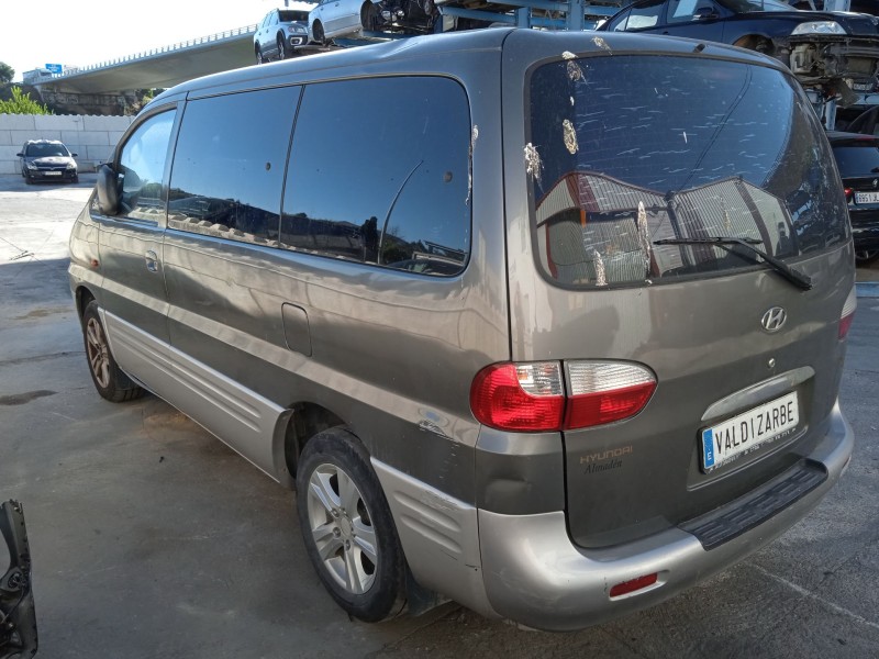 hyundai h-1 / starex autobús (a1) del año 2002
