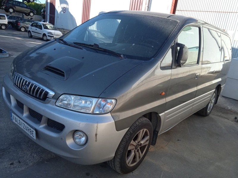 hyundai h-1 / starex autobús (a1) del año 2002