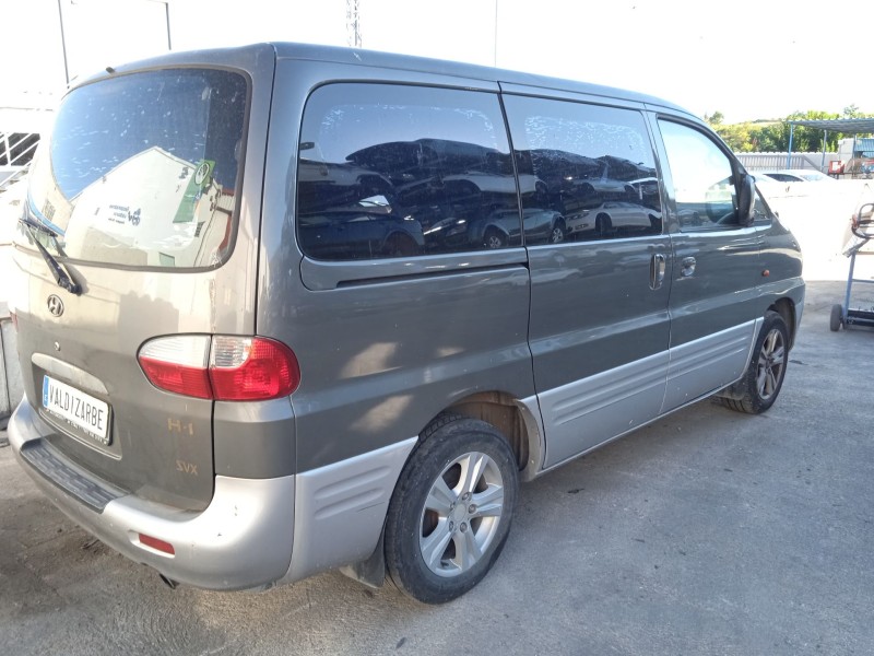 hyundai h-1 / starex autobús (a1) del año 2002