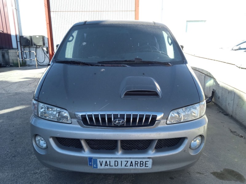 hyundai h-1 / starex autobús (a1) del año 2002