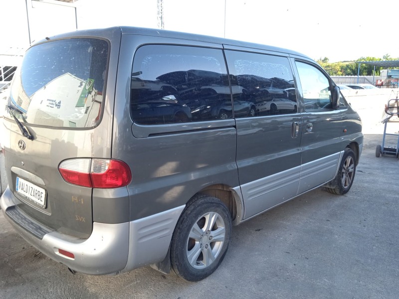 hyundai h-1 / starex autobús (a1) del año 2002