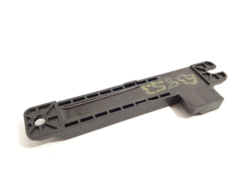 Recambio de antena para hyundai kona (os, ose, osi) ev referencia OEM IAM 95460CY000  