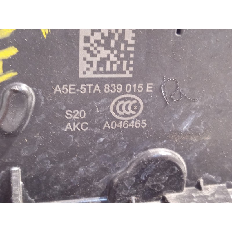 Recambio de cerradura puerta trasera izquierda para seat arona (kj7, kjp) 1.6 tdi referencia OEM IAM 5TA839015E  