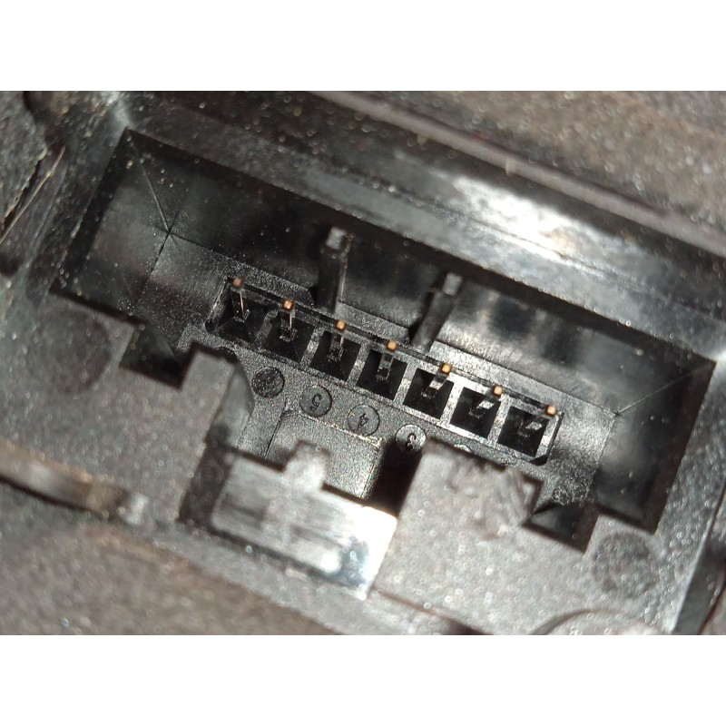 Recambio de cerradura puerta trasera izquierda para seat arona (kj7, kjp) 1.6 tdi referencia OEM IAM 5TA839015E  