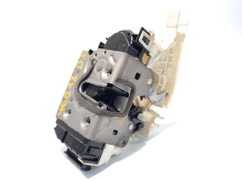 CERRADURA PUERTA DELANTERA DERECHA A0997200435 