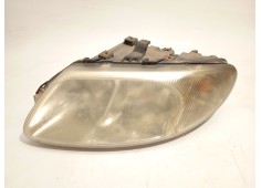 Recambio de faro izquierdo para chrysler voyager iv (rg, rs) 2.5 crd referencia OEM IAM 04857703AB   2