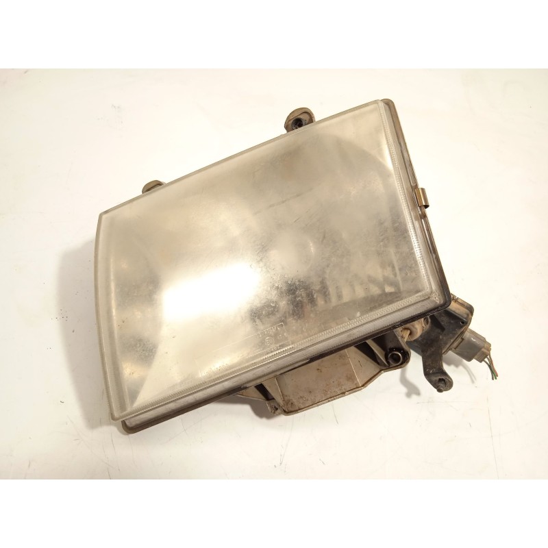 Recambio de faro izquierdo para mazda b-serie (un) sdx doble cabina referencia OEM IAM UM95510L0B  