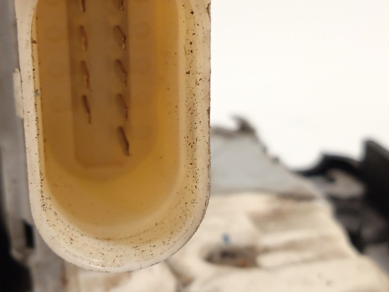 Recambio de cerradura puerta delantera izquierda para audi a3 (8p1) 2.0 tdi 16v referencia OEM IAM 4F1837015  