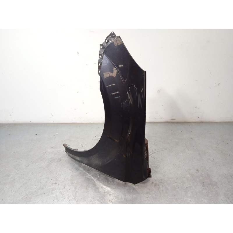 Recambio de aleta delantera izquierda para subaru legacy kombi/outback b14 2.5 cat referencia OEM IAM 57120AJ0509P  