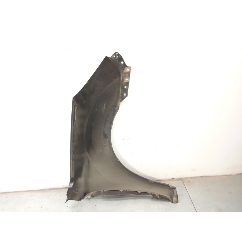 Recambio de aleta delantera izquierda para subaru legacy kombi/outback b14 2.5 cat referencia OEM IAM 57120AJ0509P  