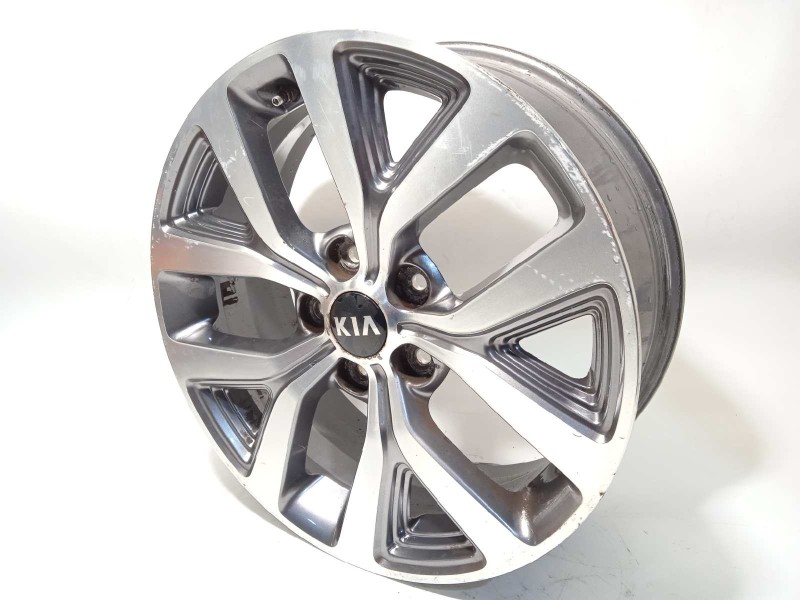 Recambio de llanta para kia sportage drive 4x2 referencia OEM IAM 529103W610  