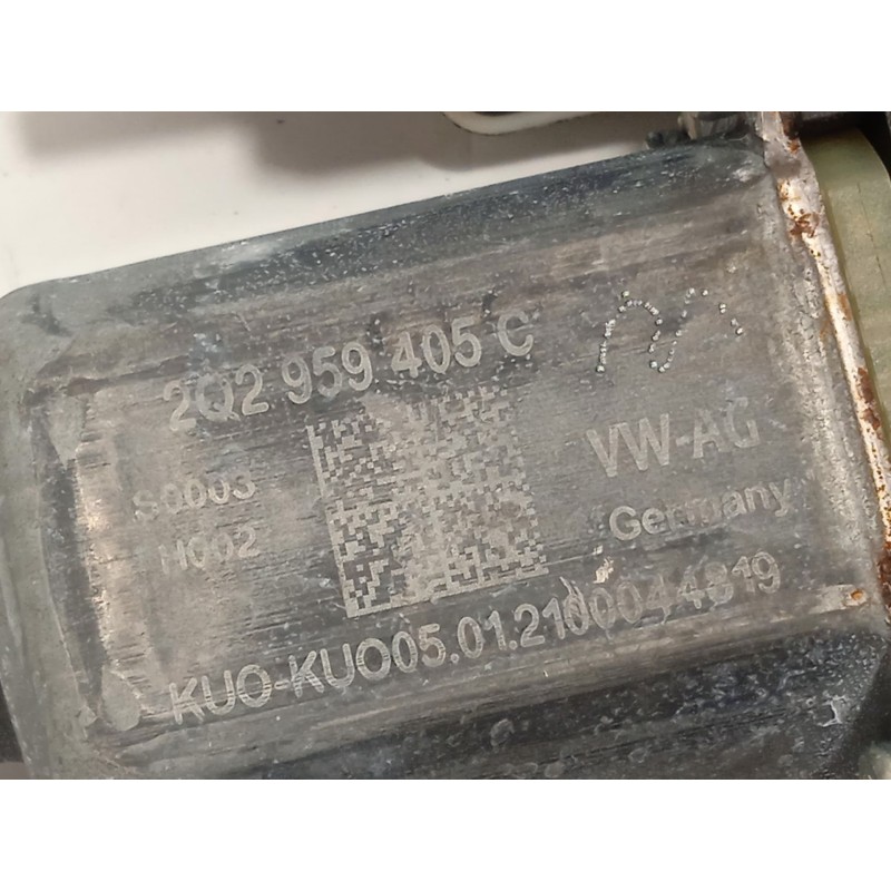 Recambio de elevalunas delantero izquierdo para skoda fabia 1.0 tsi referencia OEM IAM 2Q2959405C  