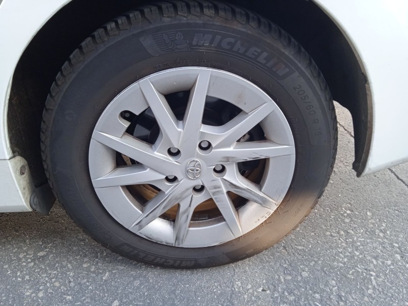 toyota prius plus (_w4_) del año 2012