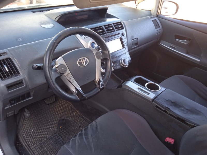 toyota prius plus (_w4_) del año 2012