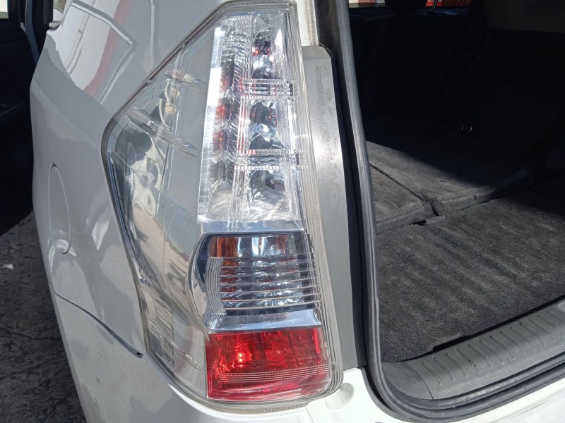 toyota prius plus (_w4_) del año 2012