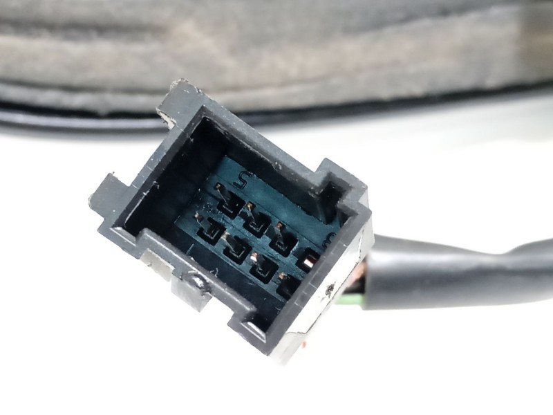 Recambio de retrovisor derecho para citroën nemo 1.3 hdi fap referencia OEM IAM 735460567  