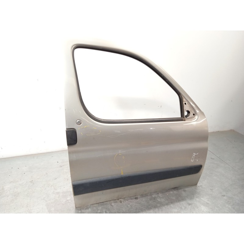 Recambio de puerta delantera derecha para peugeot partner (s2) totem referencia OEM IAM 9004W3 9839318180 