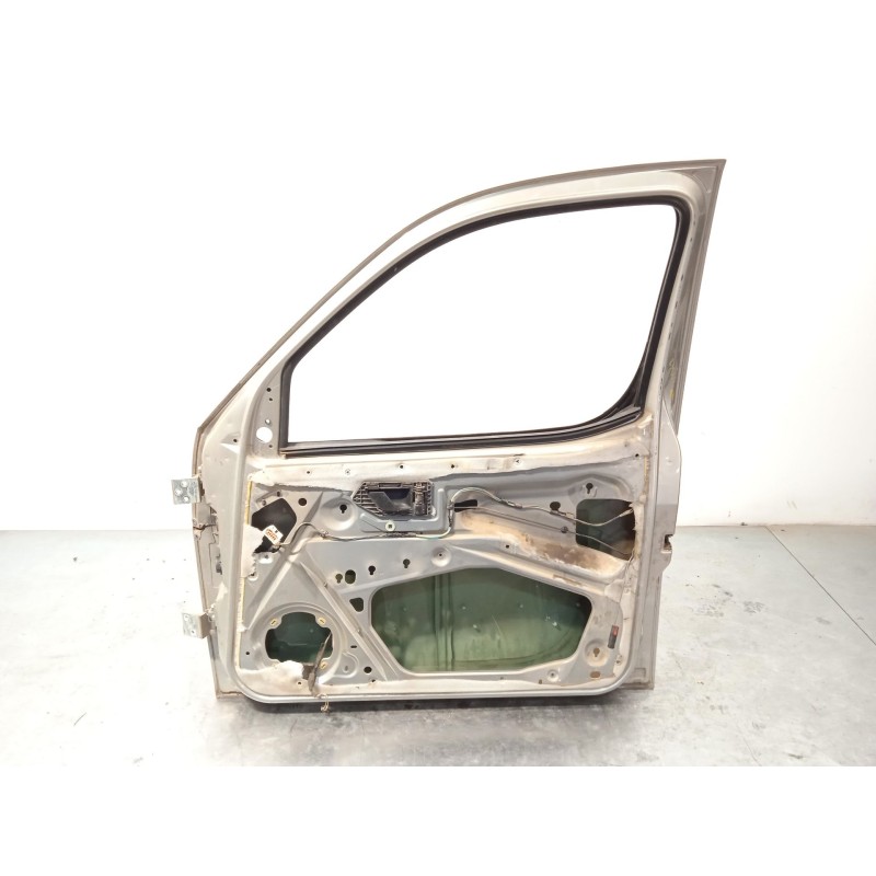 Recambio de puerta delantera derecha para peugeot partner (s2) totem referencia OEM IAM 9004W3 9839318180 
