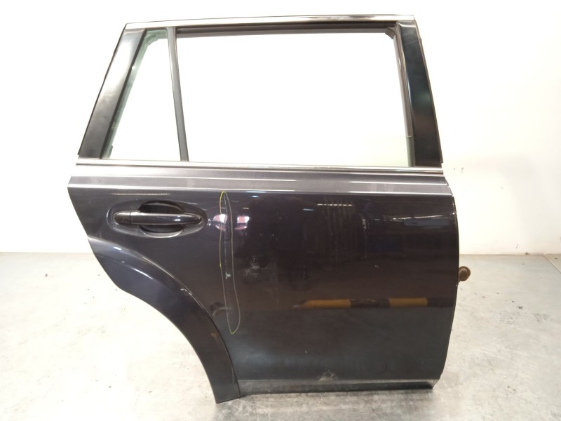 Recambio de puerta trasera derecha para subaru legacy kombi/outback b14 2.5 cat referencia OEM IAM 60409AJ1019P  