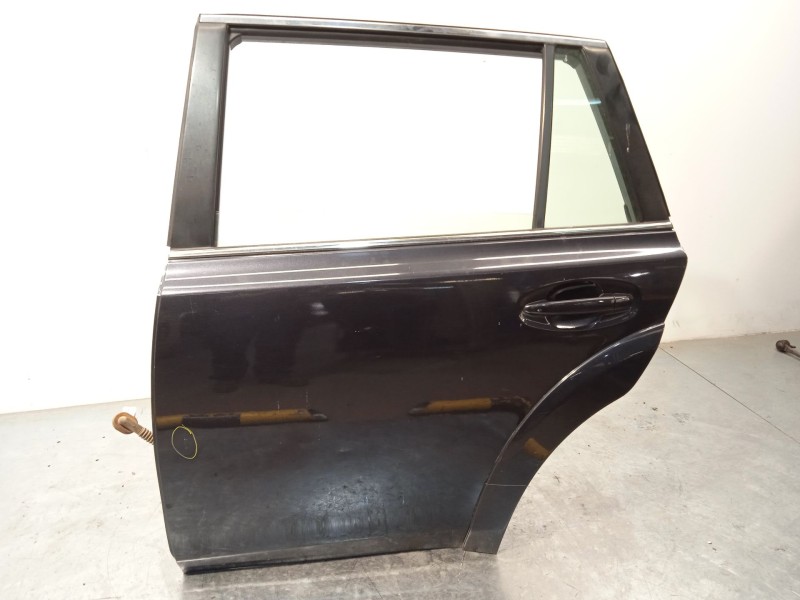 Recambio de puerta trasera izquierda para subaru legacy kombi/outback b14 2.5 cat referencia OEM IAM 60409AJ1119P  
