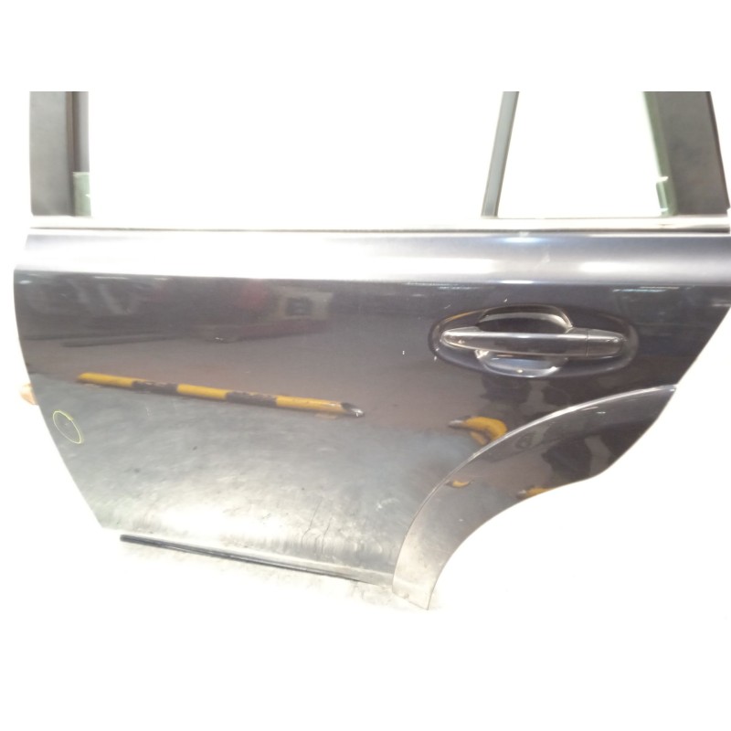 Recambio de puerta trasera izquierda para subaru legacy kombi/outback b14 2.5 cat referencia OEM IAM 60409AJ1119P  