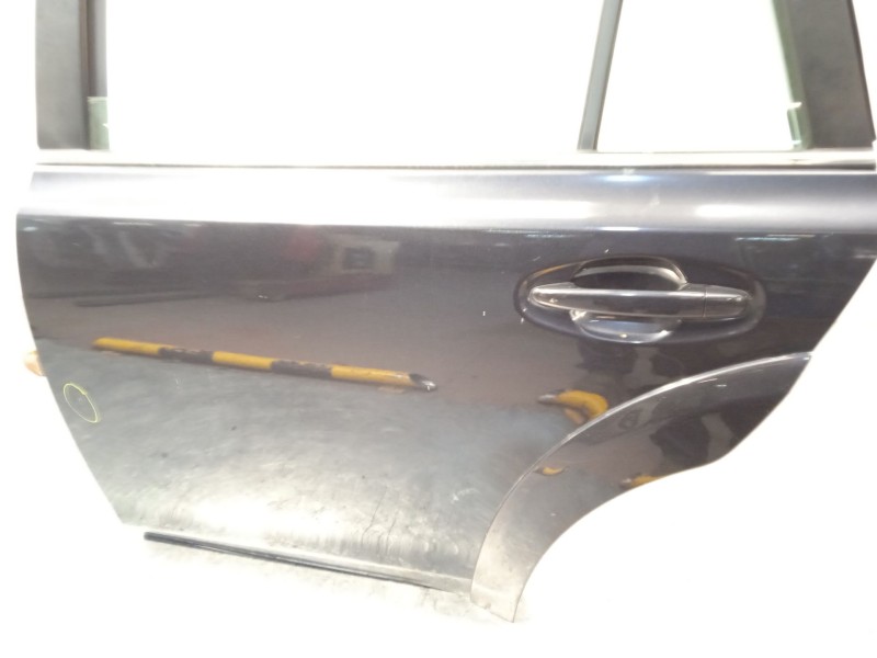 Recambio de puerta trasera izquierda para subaru legacy kombi/outback b14 2.5 cat referencia OEM IAM 60409AJ1119P  