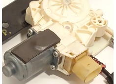 Recambio de elevalunas delantero derecho para ford s-max (wa6) 2.0 tdci referencia OEM IAM 0130822286   2