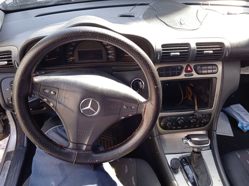 mercedes-benz clase c coupé (cl203) del año 2003
