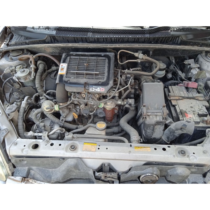 toyota yaris (_p1_) del año 2004