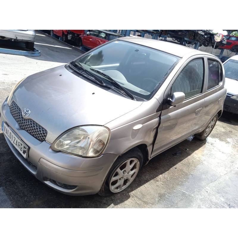 toyota yaris (_p1_) del año 2004