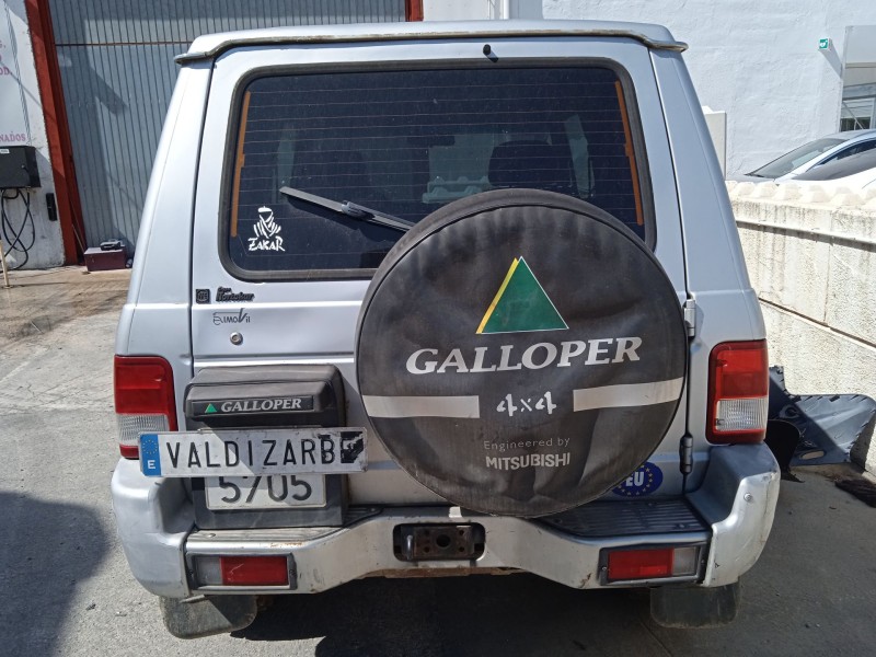 hyundai galloper ii (jk-01) del año 2000