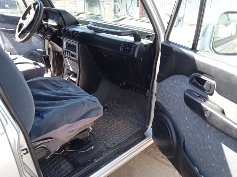 hyundai galloper ii (jk-01) del año 2000