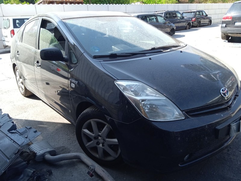 toyota prius liftback (_w2_) del año 2005