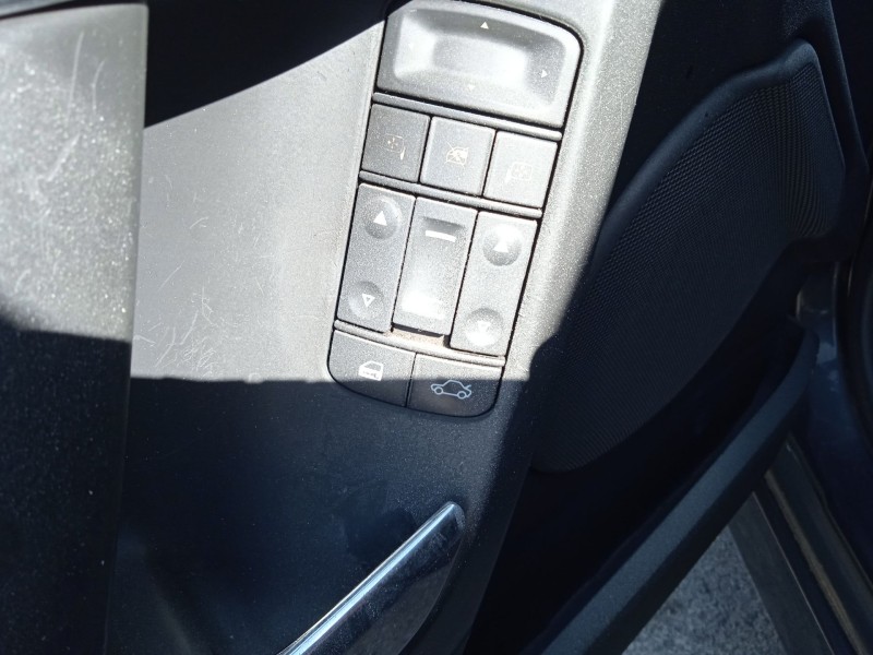 opel signum hatchback (z03) del año 2006