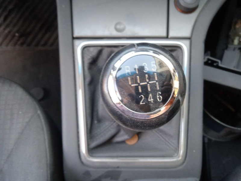 opel signum hatchback (z03) del año 2006