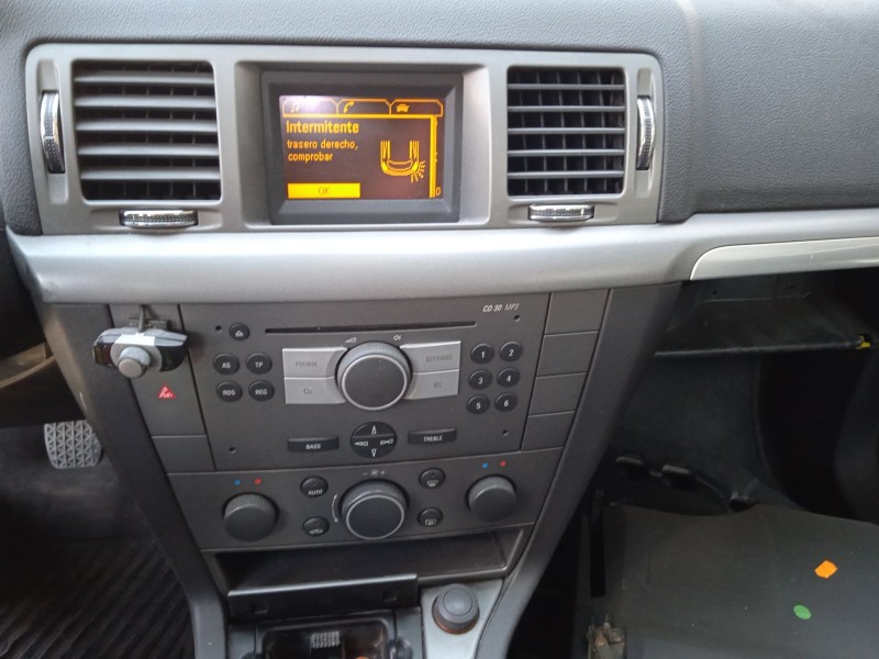 opel signum hatchback (z03) del año 2006